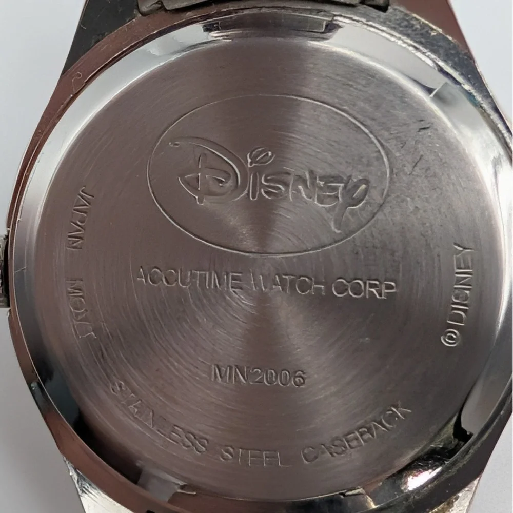 Disney Minnie Mouse Watch Sunburst Silver‎ Tone Bracelet Date Quartz MN2006